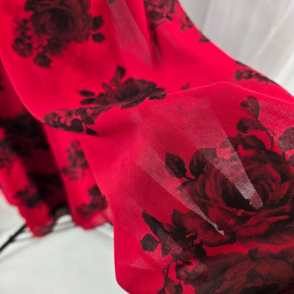 76-17 Torrid Red Roses Chiffon Off Shoulder long sleeve Skater Dress Size 14/16 - Picture 5 of 12